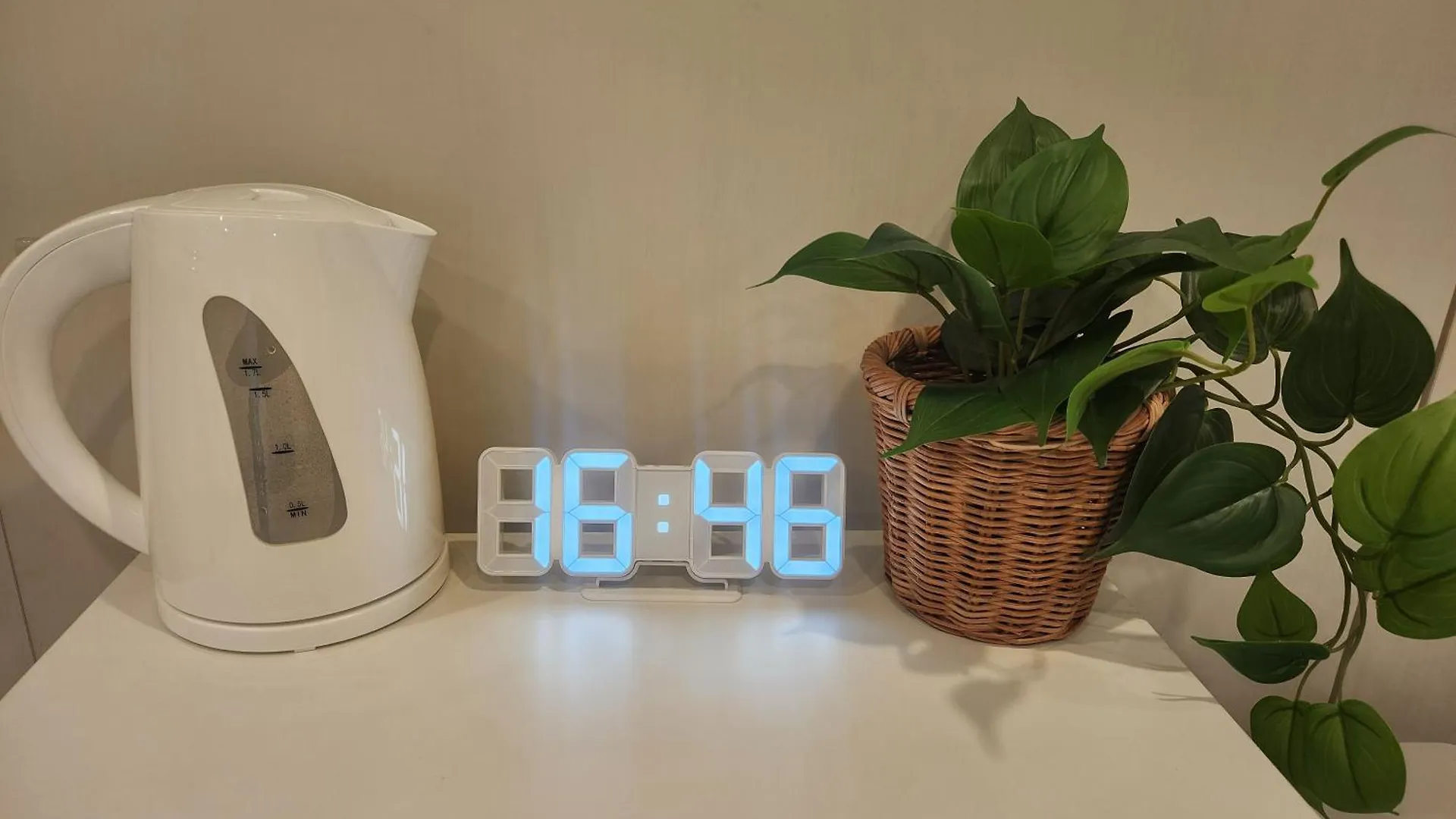 Διαμέρισμα 5-Minute Walk From Hongdae Station, Hotel-Style Bedding, 2 Rooms, Washer Dryer Σεούλ Νότια Κορέα